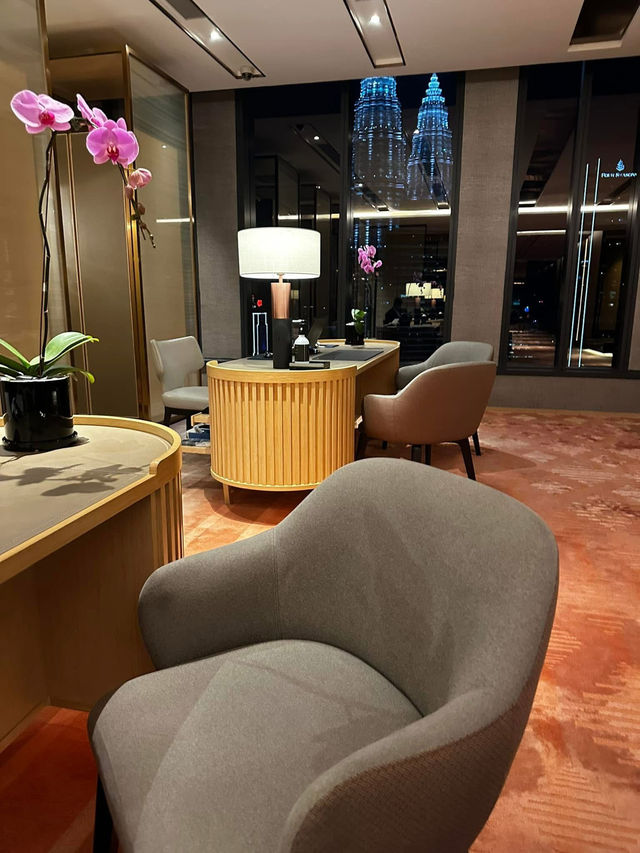 Unforgettable Stay at the Most Luxury 5 Star Hotel
