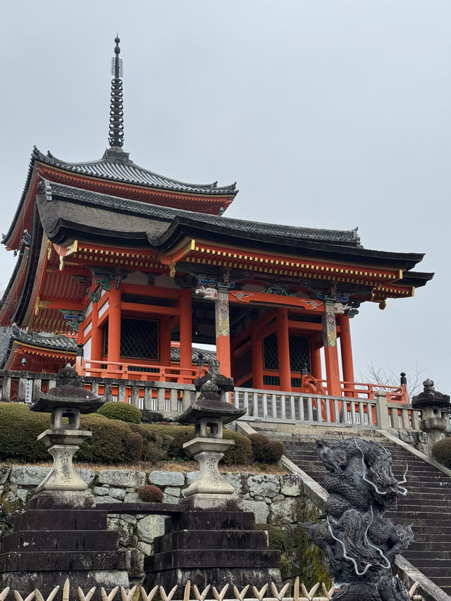 Iconic Kiyomizu Temple Kyoto 