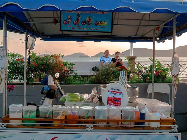 กิน ลม ชม วิว ปูเสื่อนั่งชิลล์
