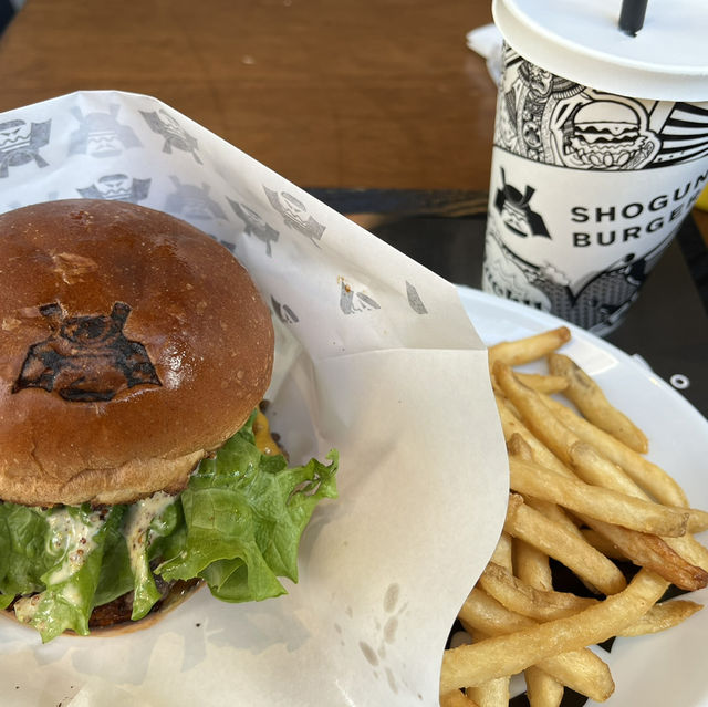 【東京🗼】麻布台ヒルズで大人気のハンバーガー🍔