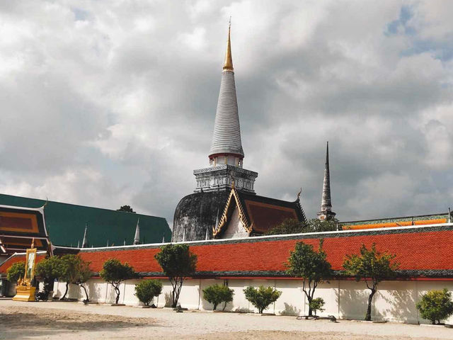 วัดคู่บ้านคู่เมืองนครศรีธรรมราช