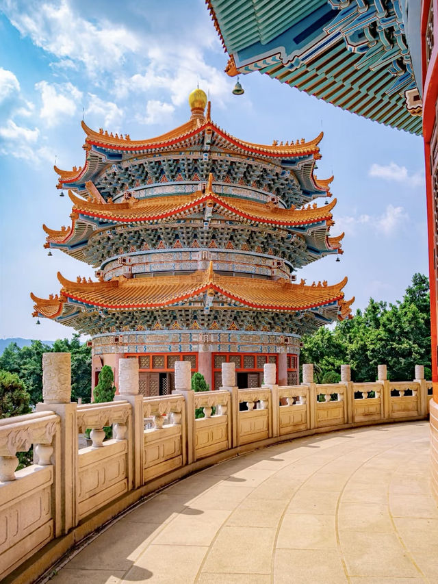 玄門靈境：漫遊圓玄道觀的靜謐時光