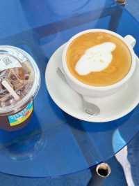 Tuesday Closed cafe