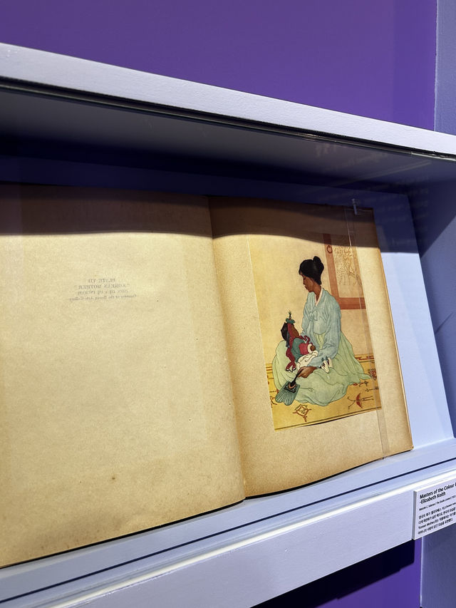 문학 속 사랑의 여운을 느끼다 못다한 사랑 이야기 전시🇰🇷