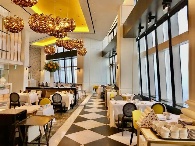 首爾全球第二高的飯店喜格尼爾酒店𝐒𝐢𝐠𝐧𝐢𝐞𝐥 𝐒𝐞𝐨𝐮𝐥｜豪華視野、還能逛百貨+玩樂園！ 