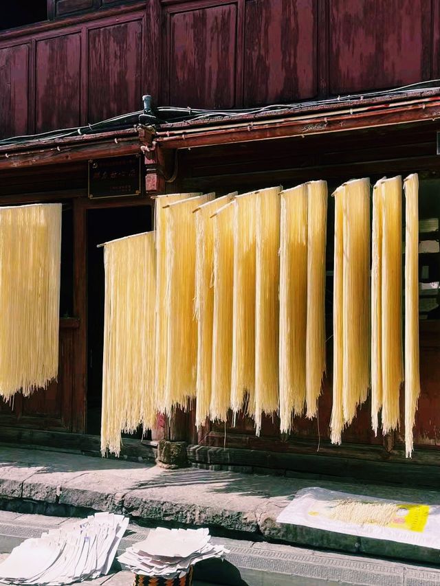 中國雲南大理著名景點巍山古城旅行攻略，適合打卡拍照📸