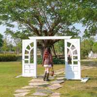 🌳☕️ คาเฟ่ไม้สไตล์โรงนาโมเดิร์น The Barnery สระบุรี