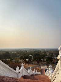 วัดเขาวงพระจันทร์ ชมพระอาทิตย์ตกดิน🌞🌙
