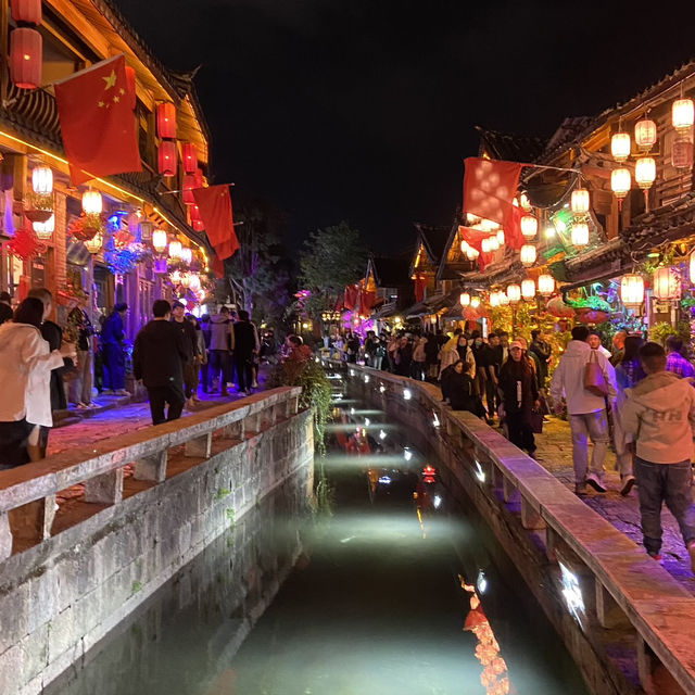 Discovering Lijiang's Nighttime Charm