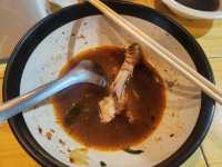 ก๋วยเตี๋ยวเอ็นไก่ตุ๋น ท่าศาลา