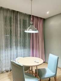 Linghang Hotel