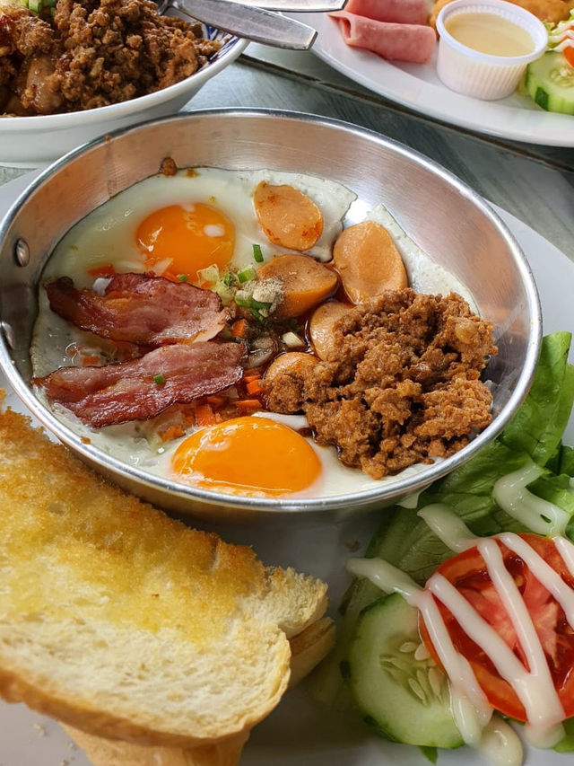 From Sunrise to First Sip: SKA.HDY’s Breakfast Magic