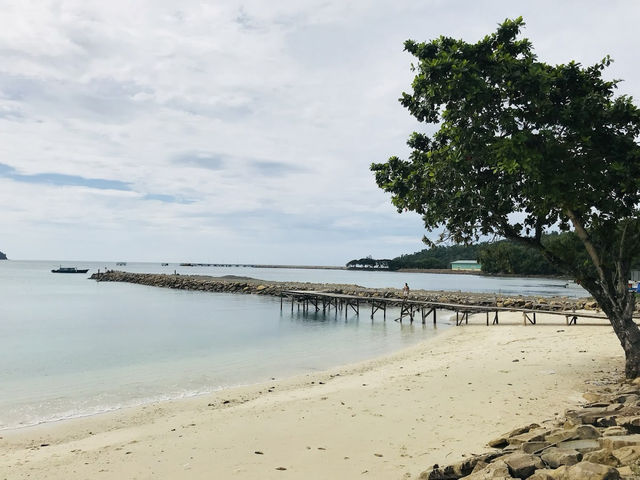 Usukan Cove: Sabah’s Best-Kept Secret Lagoon (Pirates Would’ve Hidden Here!) 🏝️⚓