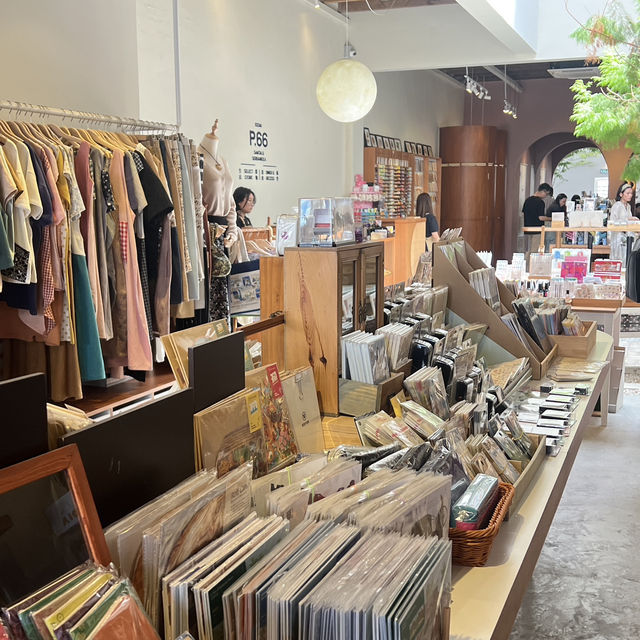 คาเฟ่ร้านเครื่องเขียน ย่านจอร์จทาวน์