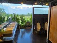 ร้านนั่งชิว ร่มไม้ใหญ่ แพร่ บรรยากาศดีเวอร์