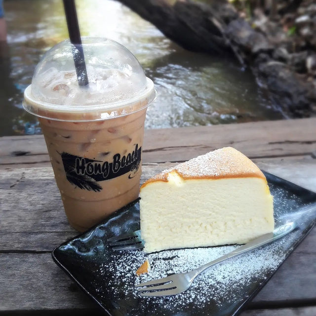 คาเฟ่ที่ใกล้ชิดธรรมชาติ ที่เชียงใหม่ 🌿