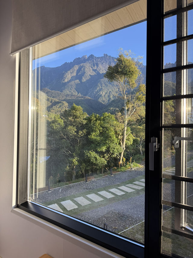 Kundasang view in The Pampines Villa ⛰️