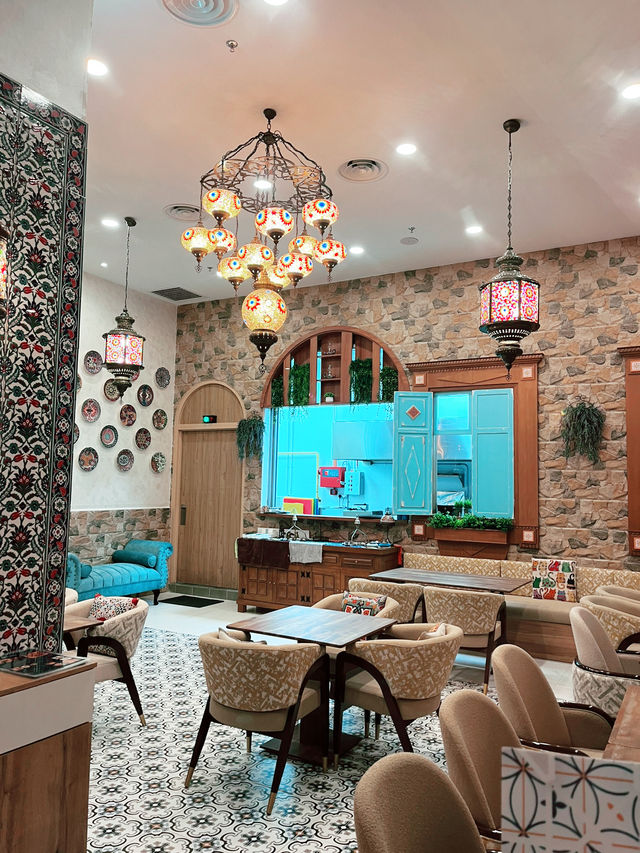 “Khawaja Restaurant – A Middle Eastern Culinary Gem”