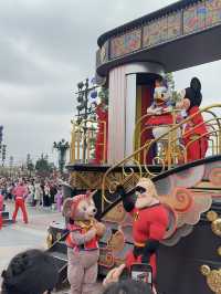 Shanghai Disneyland – Step Into a World of Magic! 