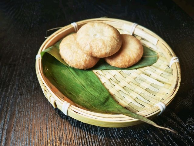 裝修美得很的過橋米線專門店