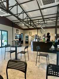 Fyn Coffee คาเฟ่บรรยากาศเรียบง่าย จ.นนทบุรี