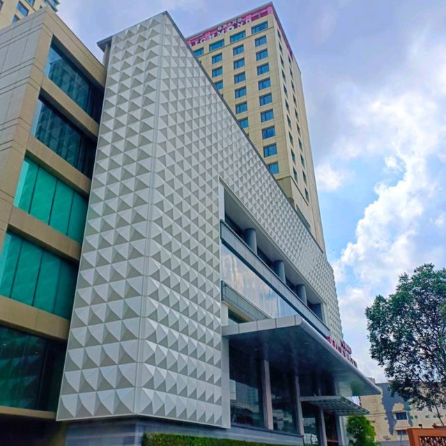 รีวิวที่พักGrand Richmond Stylish Convention Hotel