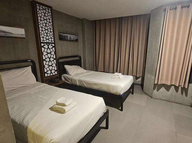 โรงแรมบีทู โรงแรมหลักร้อย จ.ขอนแก่น