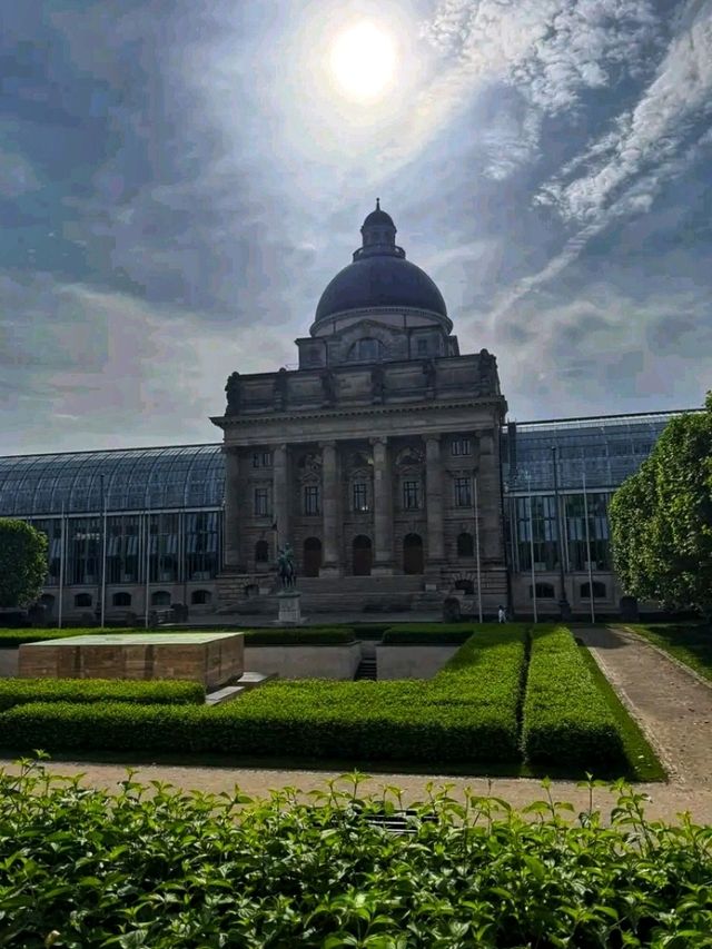 English Garden – Munich’s Green Heartbeat