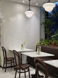 A safe bet on coffee in Surabaya
