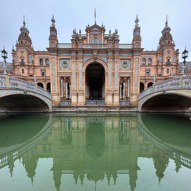 A Morning at Seville's Plaza de España: A Fairytale Come to Life