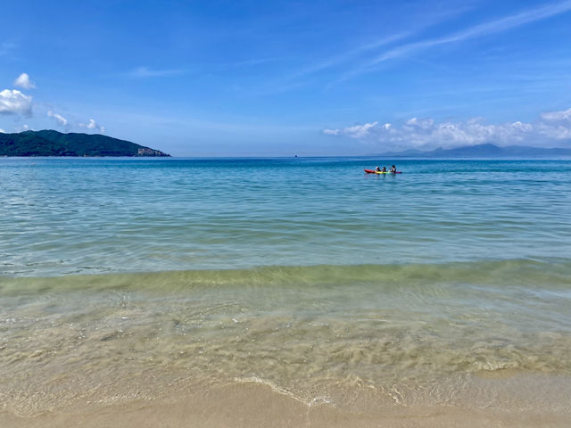 深圳南澳第一沙灘✨🏖️ 體驗海灘的樂趣與自然美景🌊