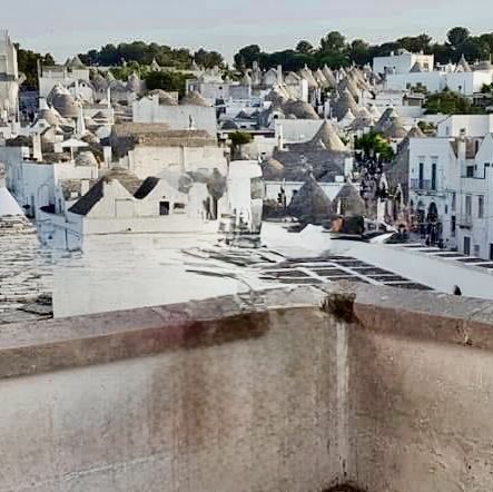走讀童話蘑菇村(Alberobello)