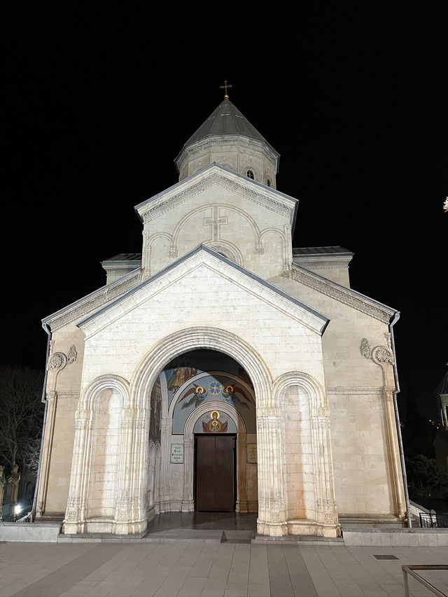 Tbilisi Travel Guide: From Historic Landmarks to Hidden Gems
