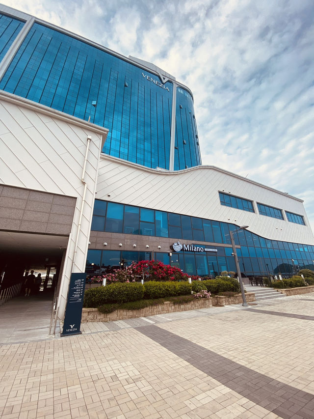 Yeosu Venezia Hotel & Resort: An Amazing Stay with Superb Ocean Views and Top-Tier Amenities