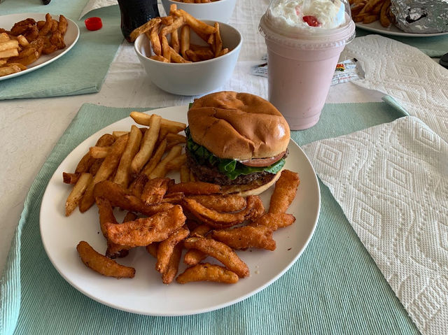 Flip Burger｜尼加拉瓜瀑布邊的手作美味漢堡