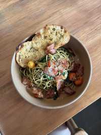 🍵 Yasumi – My Go-To Spot for Comfort & Treats