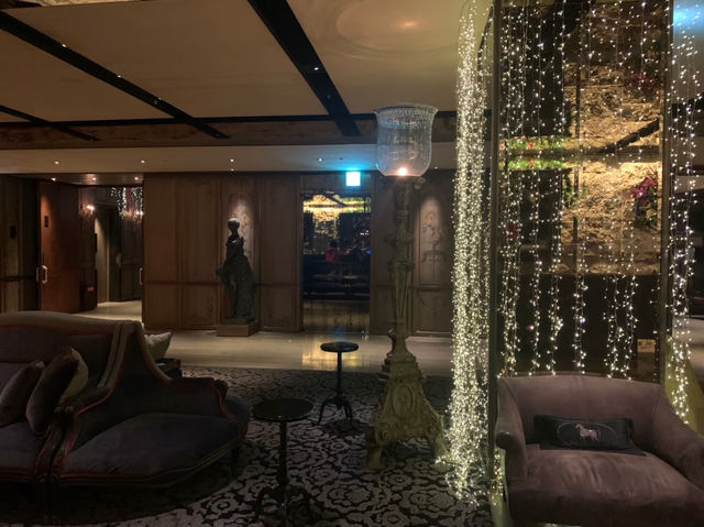 台北君品酒店：都會中的奢華憩所