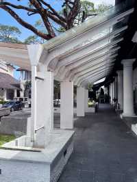 Discover History & Charm at Kuching Old Court House – A Must-Visit Heritage Landmark