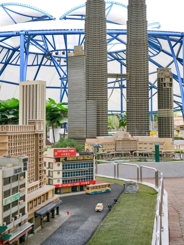 🎢 LEGOLAND Hotel Johor Bahru  – A Bricktastic Stay for Families! 🏰🧱
