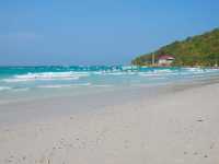 🌊 : Tawaen Beach หาดตาแหวน เกาะล้าน ชลบุรี