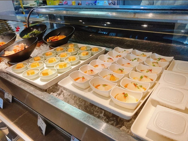 台中｜日月千禧酒店·空中泳池·豐盛早餐