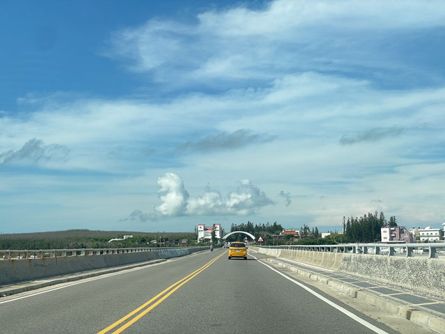 澎湖的藍天白雲 美麗的沙灘