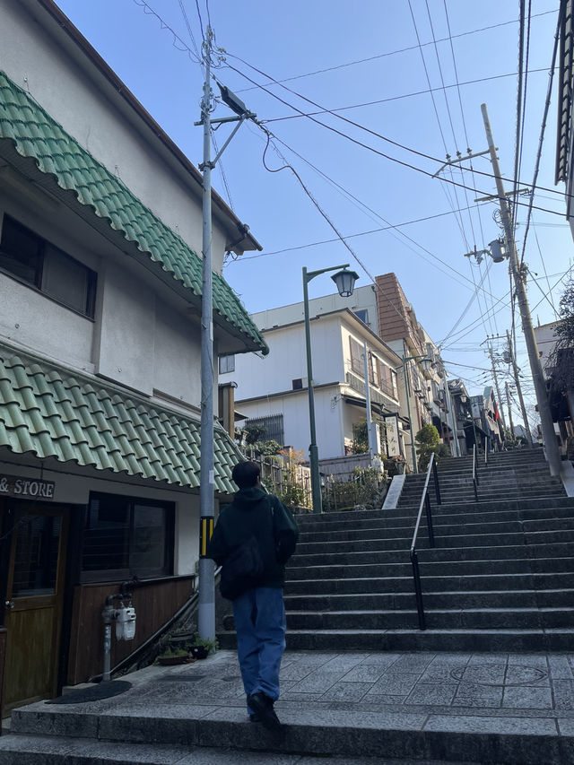 시간이 느리게 흐르는 길, 이코마 몬젠조 거리 산책기