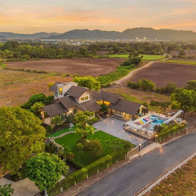 พูลวิลล่าเขาใหญ่สวยบรรยากาศชิล The Time Pool Villa