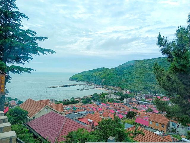 Qingshan Fishing Village Memorial Archway