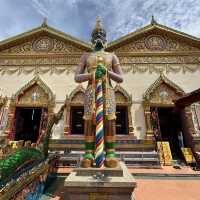 Solo Traveler's Guide to Wat Chayamangkalaram: Penang's Reclining Buddha Temple** 🏯✨
