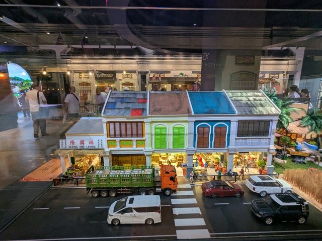 大阪 EXPO | 馬來西亞館，南洋風情十足