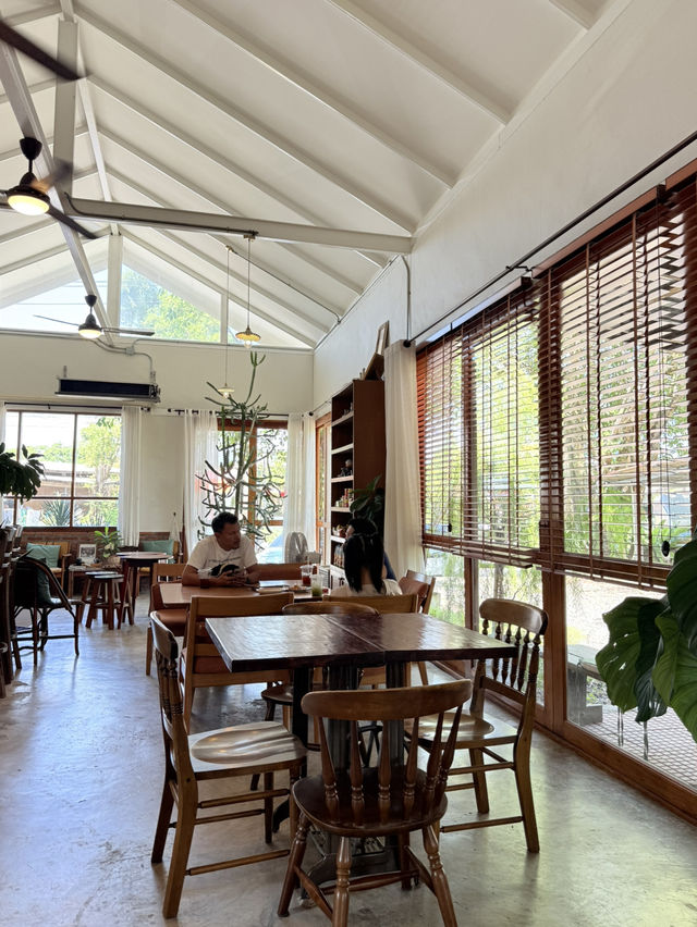 ☕ Houses & Homes – คาเฟ่โฮมมี่สุดอบอุ่น