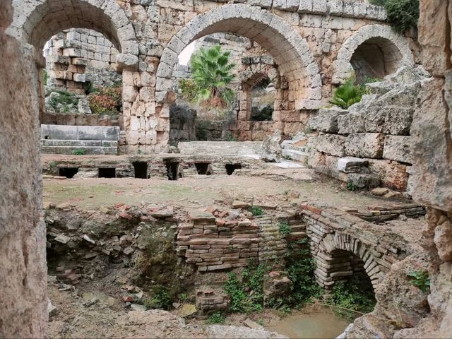 Wandering Through Time at Perge