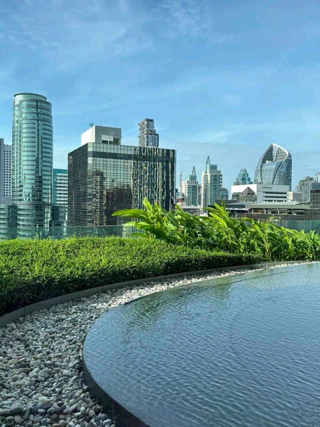 🏨🌟 Waldorf Astoria Bangkok – Sophisticated Luxury in the City Center 🇹🇭